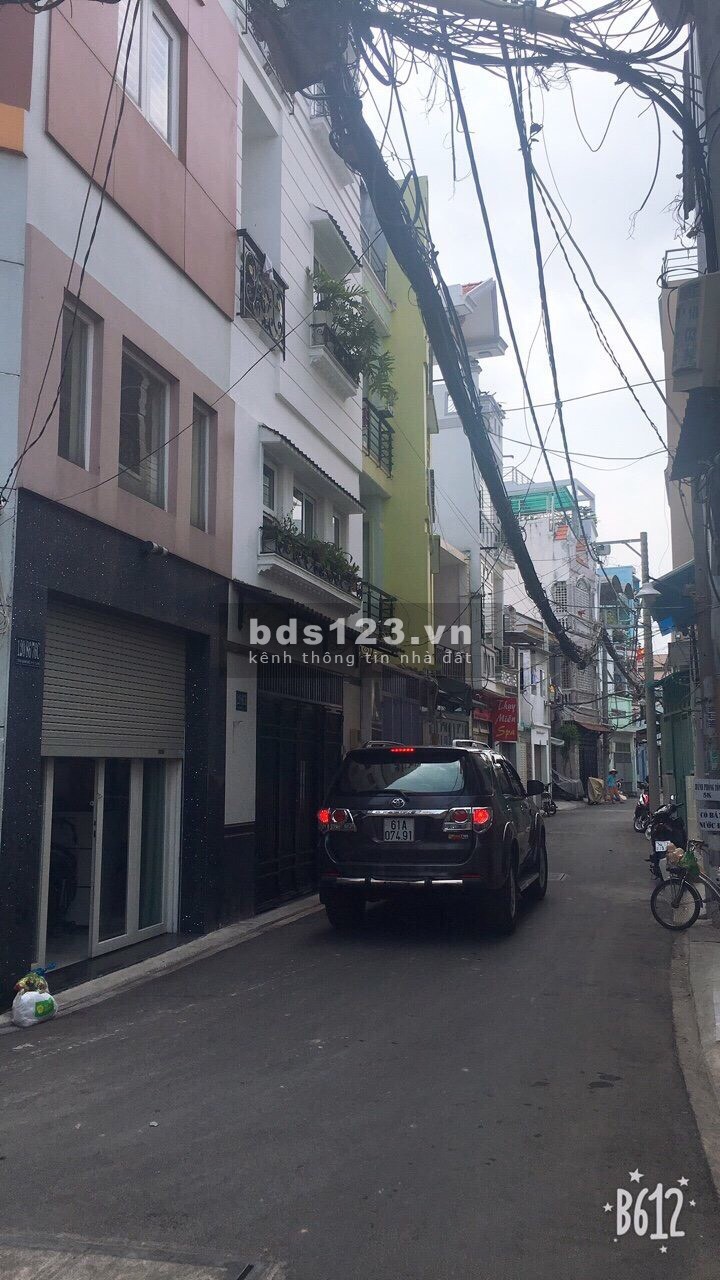 Bán nhanh nhà HXH, Thích Quảng Đức P.5/Q.Phú Nhuận. Trệt, Lửng. DT: 58m2. Giá: 6.30 tỷ