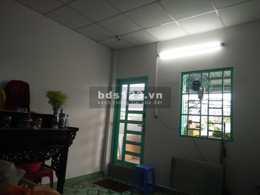 Bán nhà hẻm thông xe tải vào được, gần chợ trường cấp 123