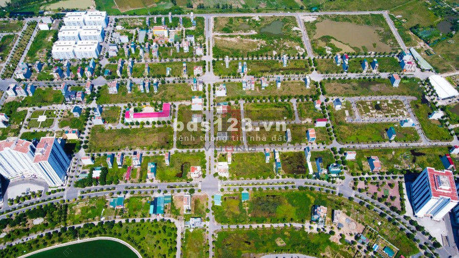 Bán 2 lô liền kề b1.4 b2.3 100m2 giá rẻ nhất kđt Thanh Hà Cienco 5