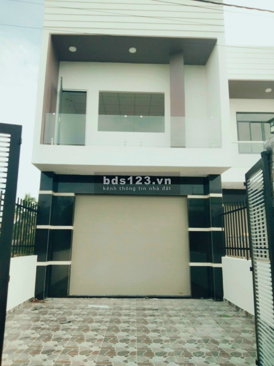 Nhà trong khu dân cư 5x20m2 chính chủ 2.1 tỷ