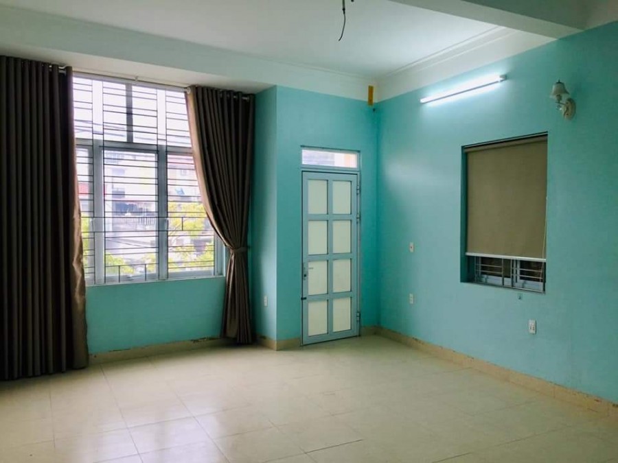 Bán nhà phố Lý Thường Kiệt Hà Đông 52m 4 tầng lô goc kinh doanh đắc địa