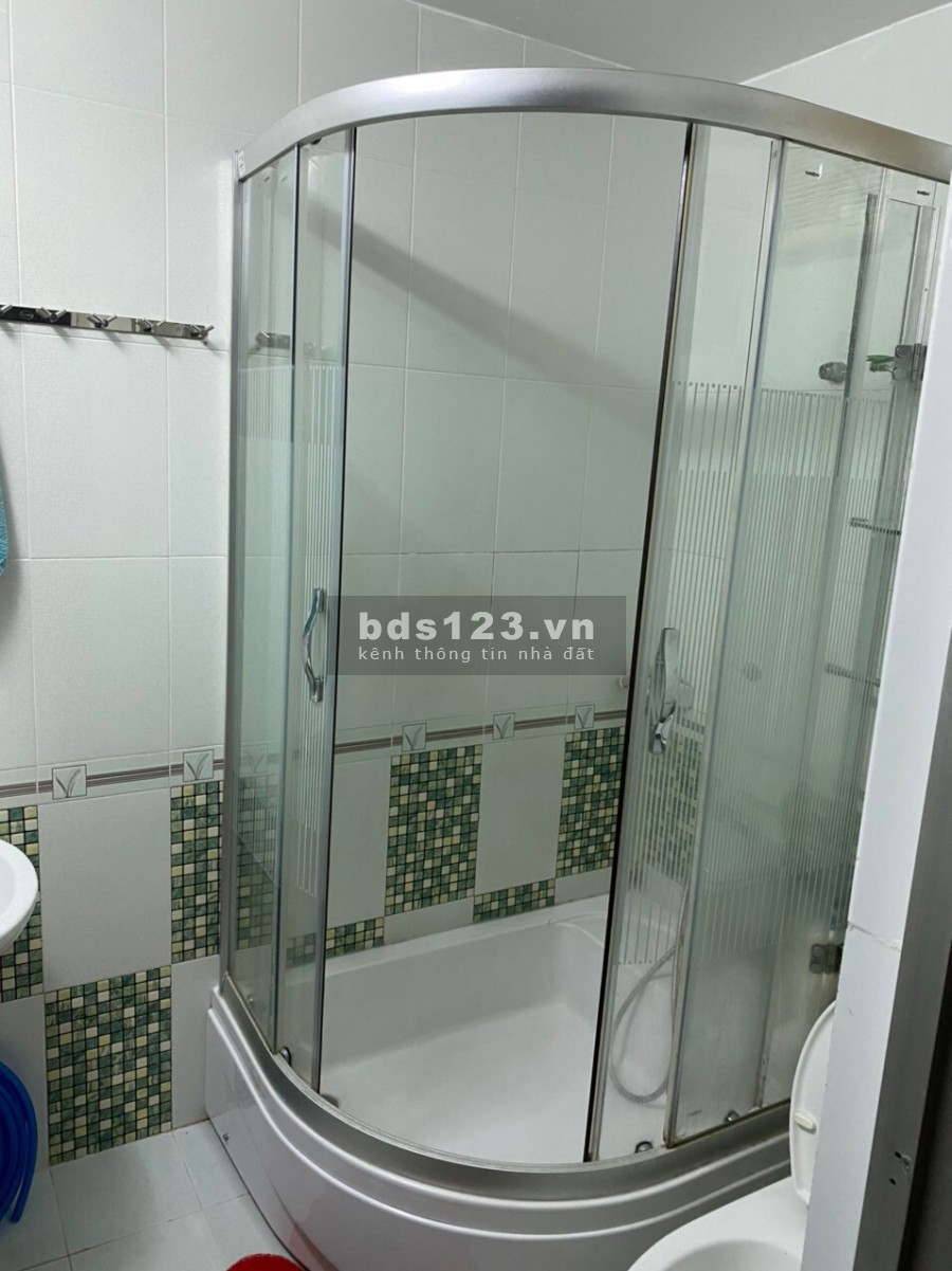 Bán nhà đường số 40 Tân Quy Đông, Quận 7 dt 4x19m, 2 lầu, st