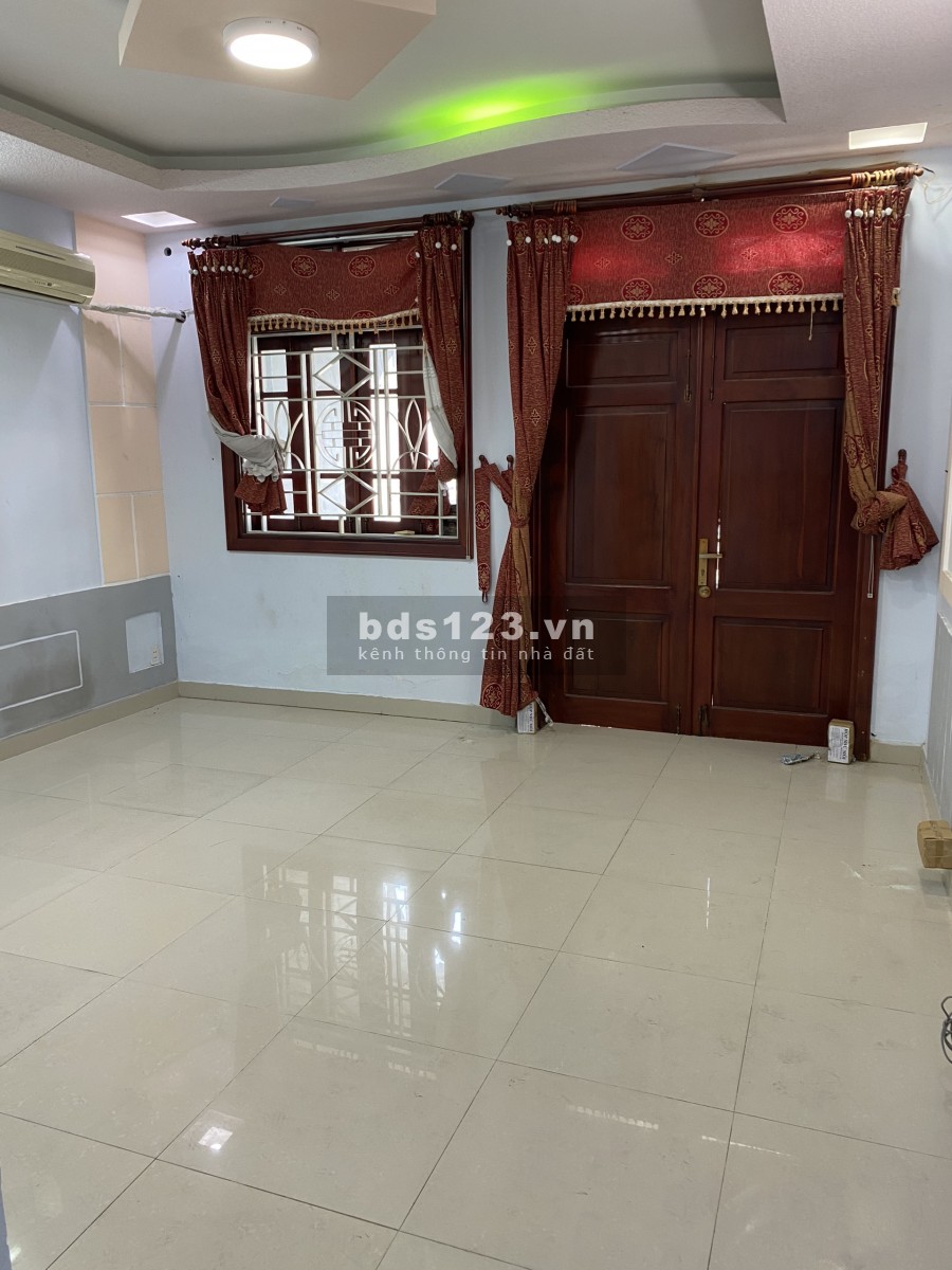 Nhà Kẻm Kinh Doanh D2 Vip Nhất Khu D 4,5x22, trệt, 3L – 35tr