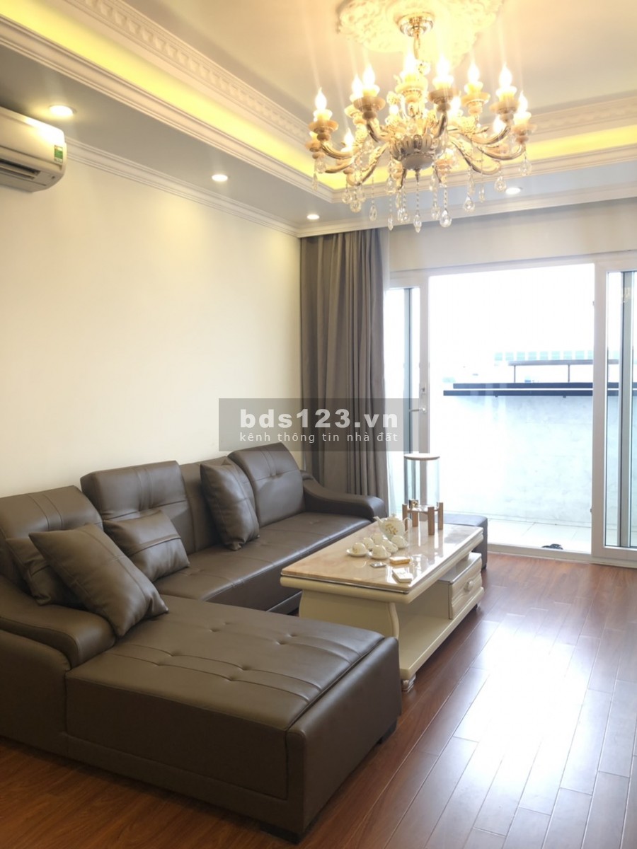 Cho thuê căn hộ chung cư Học Viện Quốc Phòng. 3 PN.2VS. 136m2. Giá HẠT RẺ. 7.5 tr/th