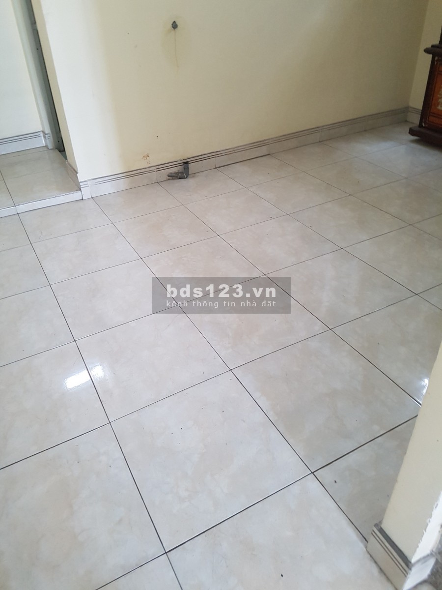 Cho thuê nhà hẻm 276/ Mã Lò có 5PN giá 8tr