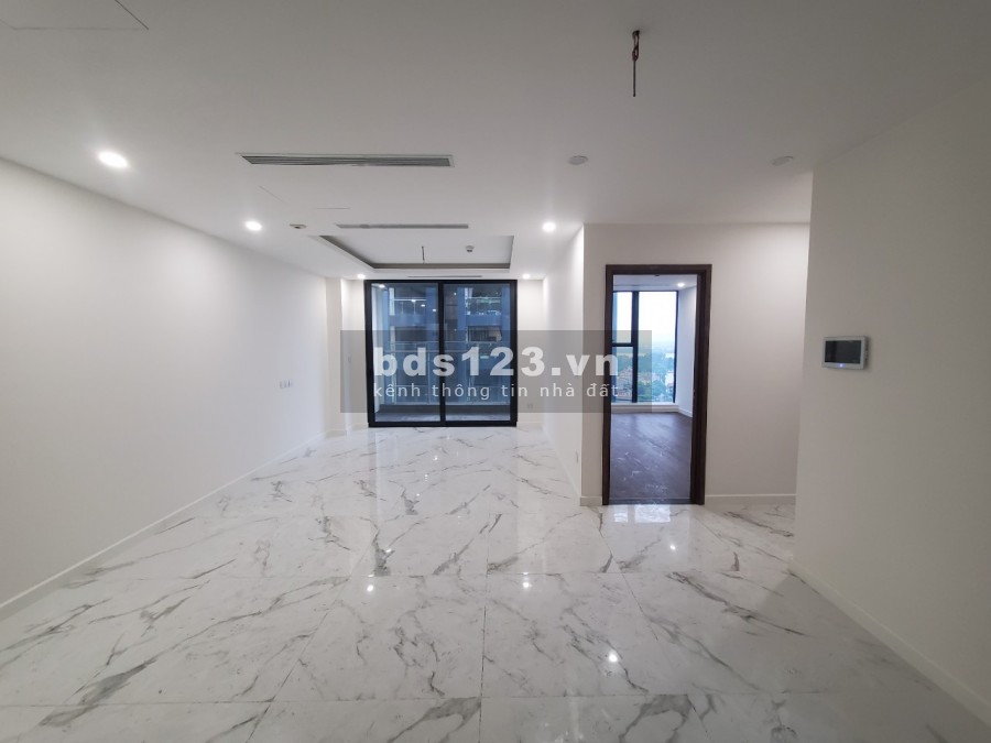 Bán căn góc S4 - 02 Sunshine City, tầng cao giá tốt, view sông Hồng cầu Nhật Tân - 0974606535