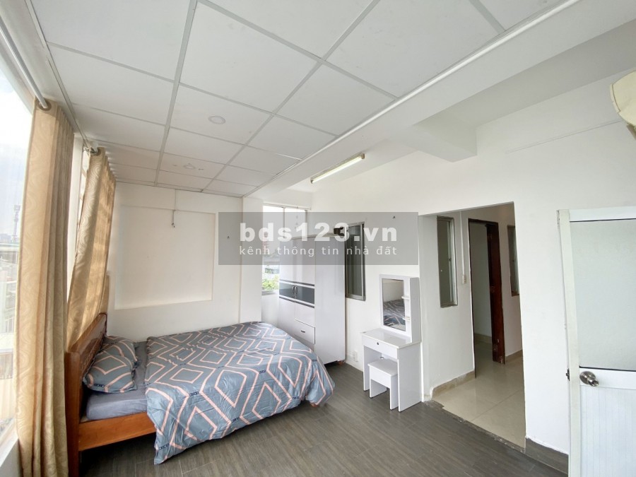 Cho thuê căn hộ 2PN quận 3 ngã 7 lý thái tổ 9tr/th
