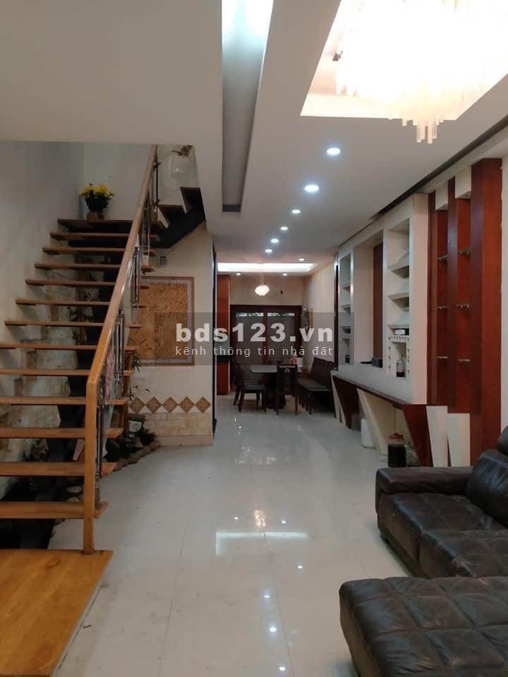 Sốc sốc sốc :bán nhà khu Yên Hòa , Cầu Giấy 100m2, 5tầng, 9.5 tỷ.