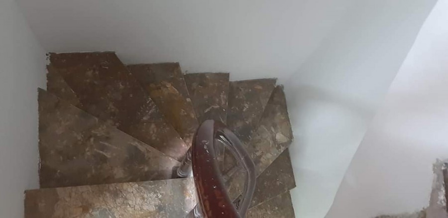 Nhà Đặng Văn Ngữ 5m ra oto ngõ thông Chỉ 2,95 Tỷ Nhà 5 tầng ở luôn