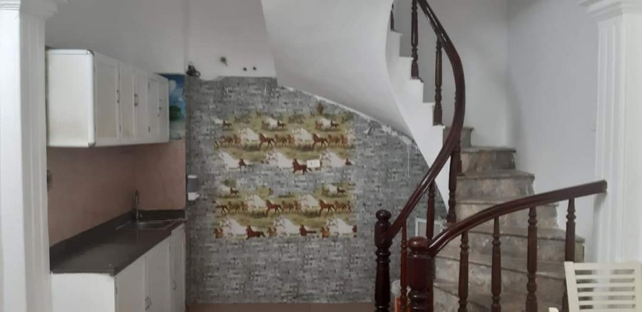 Nhà Đặng Văn Ngữ 5m ra oto ngõ thông Chỉ 2,95 Tỷ Nhà 5 tầng ở luôn