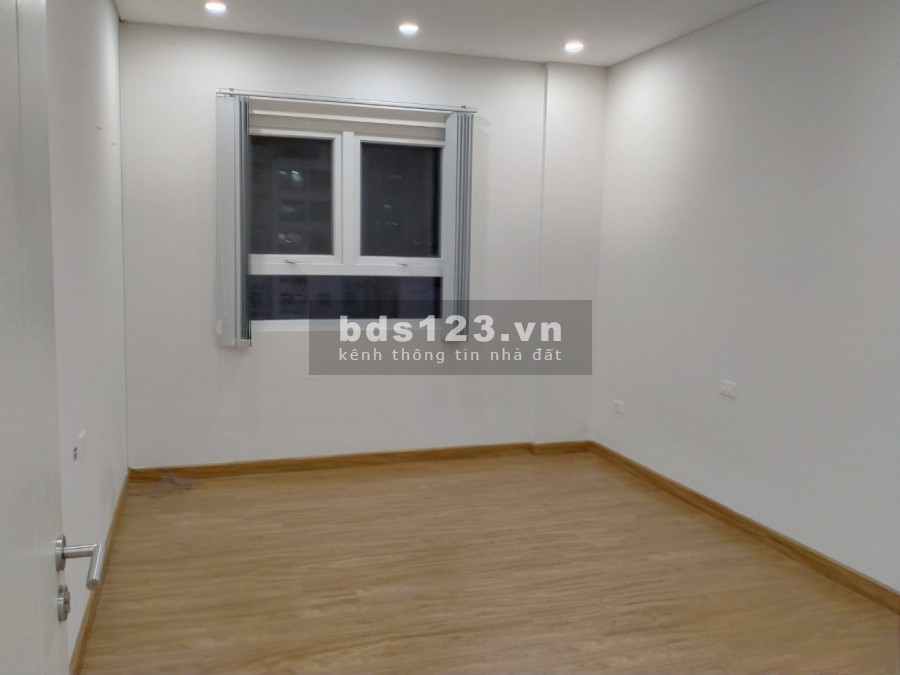 Cho thuê căn hộ chung cư Time Tower 3Pn 126m2 Đồ Cơ Bản.Giá: 14Tr/Tháng (vào ngay)