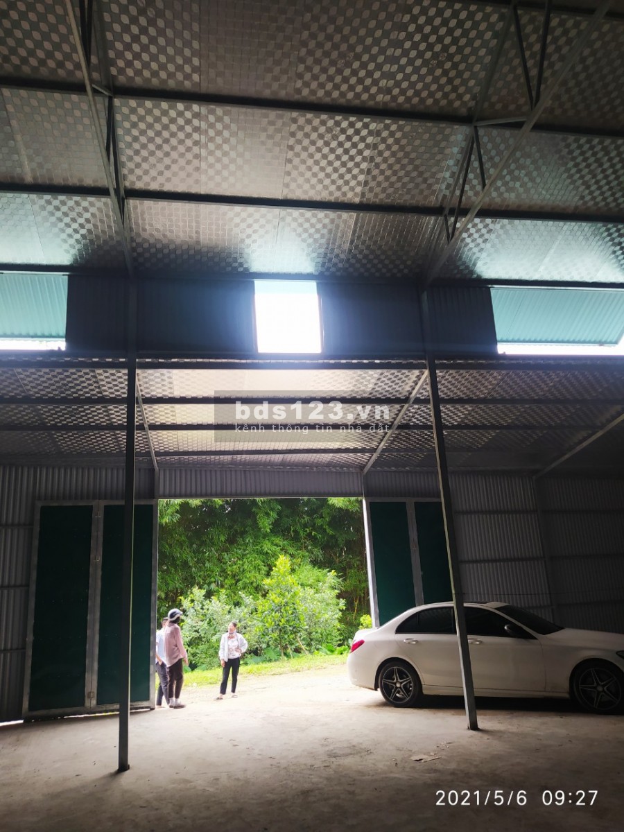 Cho thuê kho xưởng ngoài đê Cự Khối - Long Biên. DT 330m2