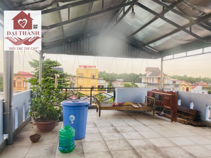 Nhà mặt tiền bùi văn hoà, ngang 6 dài 30. chỉ 7 tỷ 8