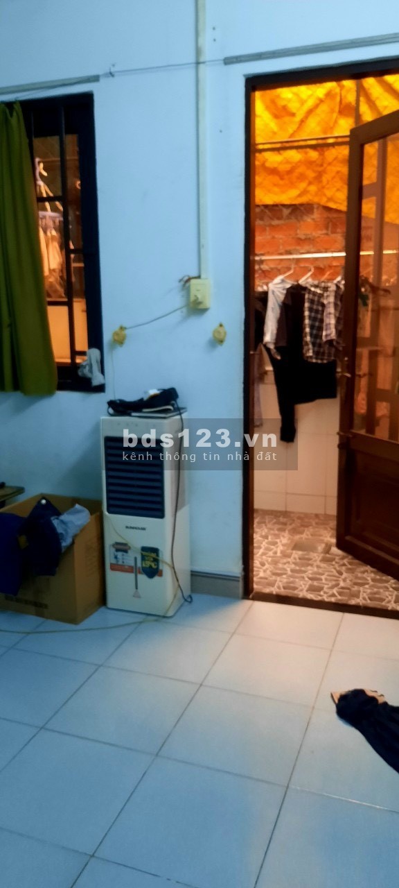 Cần bán gấp lại nhà đường Trương Thị Như, Xuân Thới Sơn, 83m2 giá 960 triệu.