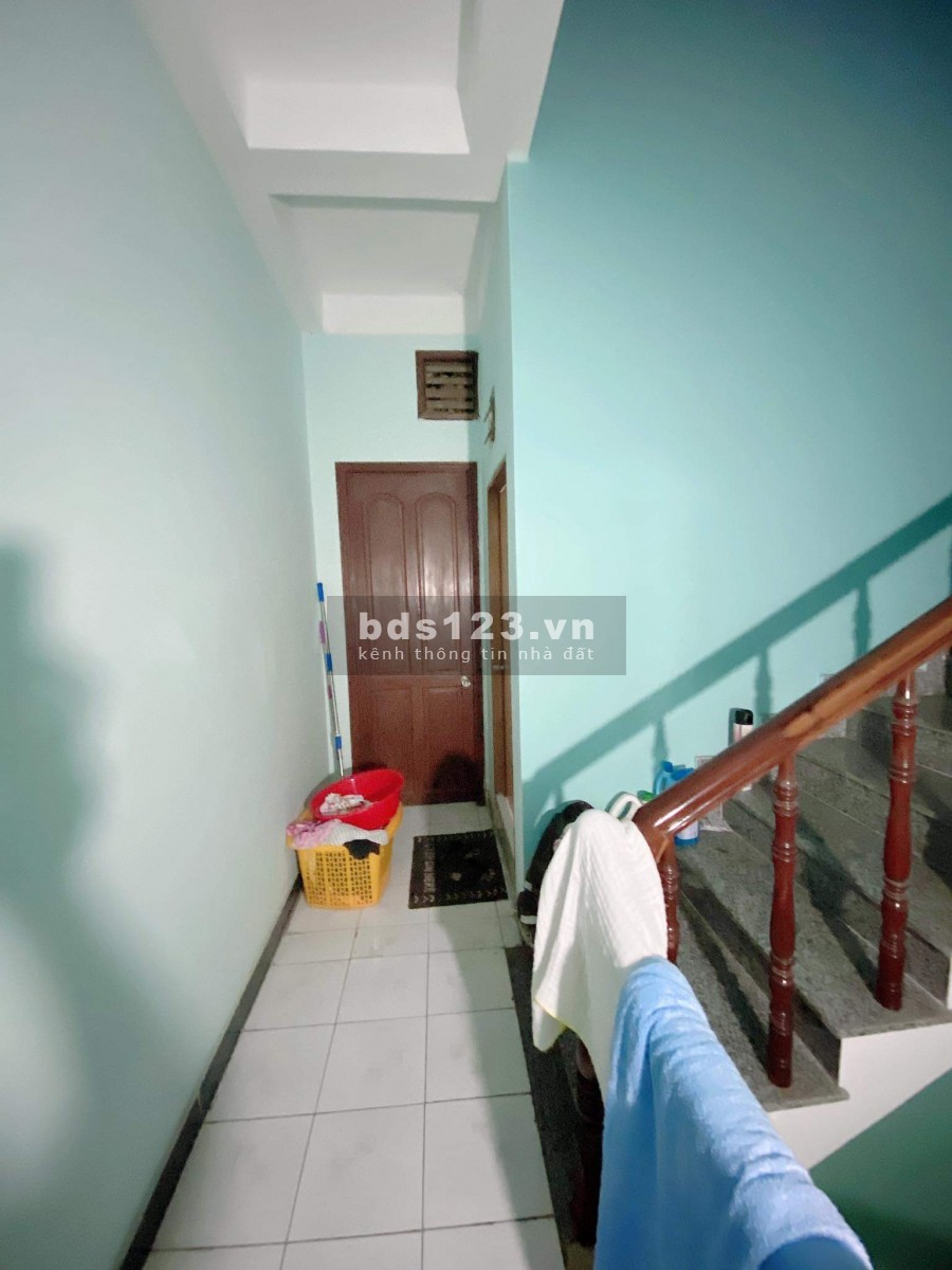 Bán Nhà Mặt Tiền Đặng Thúc Liên, 1 Trệt, 2 lầu, Sân Thượng Đẹp, Giá Rẽ, Quận 8