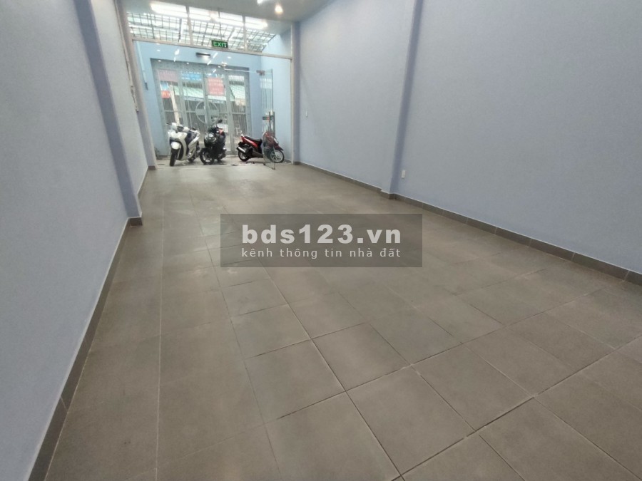 CHDV Trần Bình Trọng 4x23m, nở hậu 5m. 5p 5wc