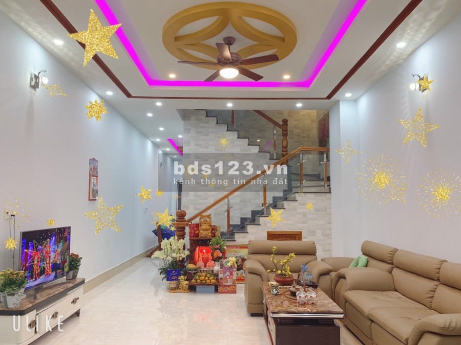 Mặt Tiền Đường Trần Bạch Đằng ( gần trường Học Võ văn Kiệt ) P.An Hòa Rạch Gía KG: 5X22m, 1 lầu