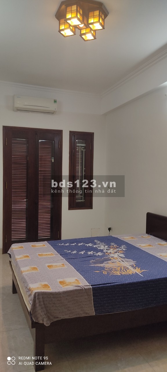 Cho thuê nhà nguyên căn ngõ Đặng Thai Mai, DT 100m2x5 tầng, có chỗ để ô tô giá 20tr/tháng. LH 0966286718
