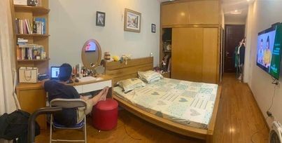 Bán Nhà Hào Nam Đống Đa 35m 5 Tầng Thông Thoáng Ở Ngay Giá 4,8 Tỷ.