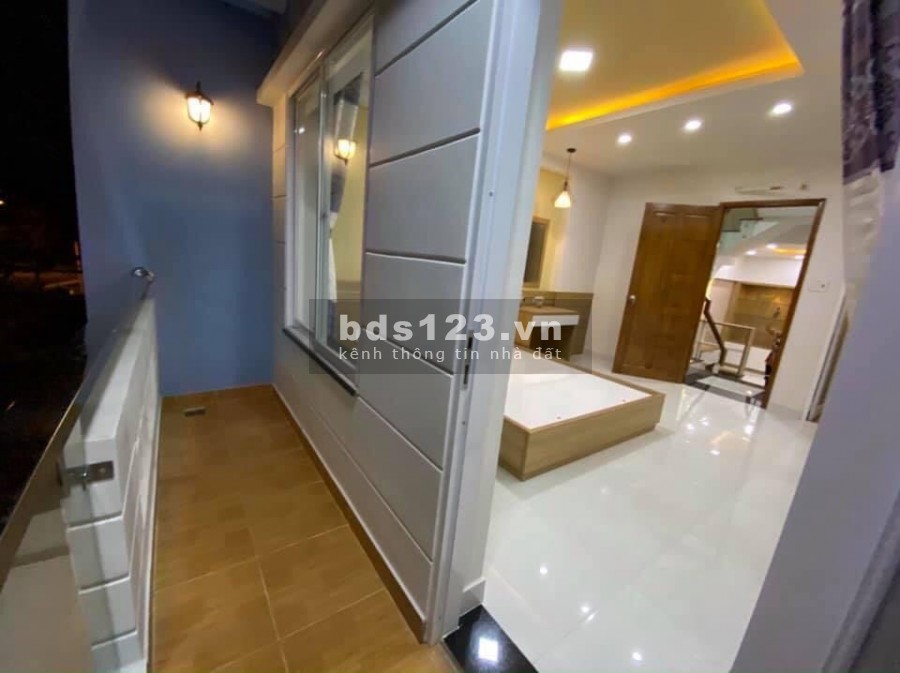 Bán nhà hẻm oto vào nhà, 86m2 Công nhận đủ, 5 tầng BTCT, Nội thất xịn, 200m ra Aeon Mall