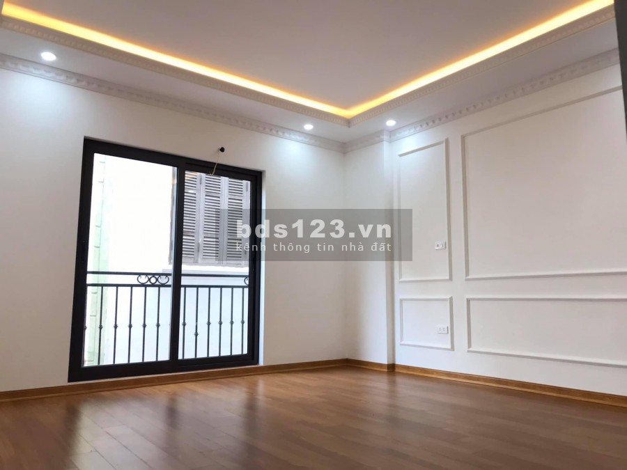 NHÀ VIP PHÚ DIỄN NGÕ PHỐ Ô TÔ TRÁNH, SỔ PHÂN LÔ ĐẸP, 4 TẦNG GIÁ 3,3 TỶ