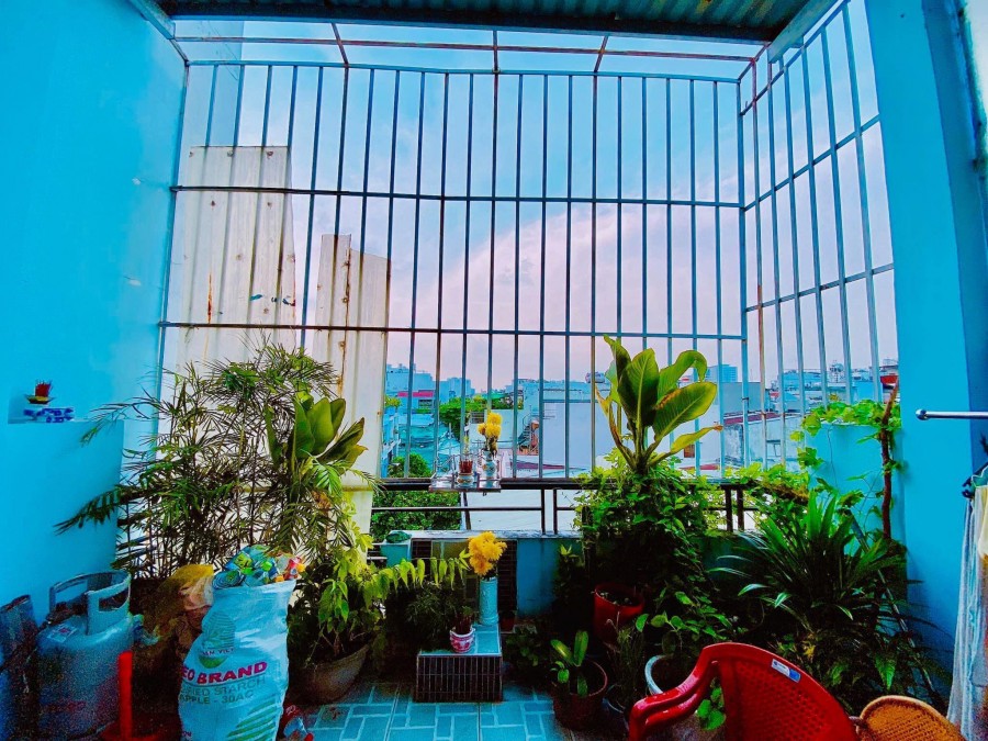 Bán căn nhà đường lũy bán bích 52m2 Hẻm xe Container, xe hơi vô nhà thoải mái. Giá chỉ 5ty Liên hệ 0337589819