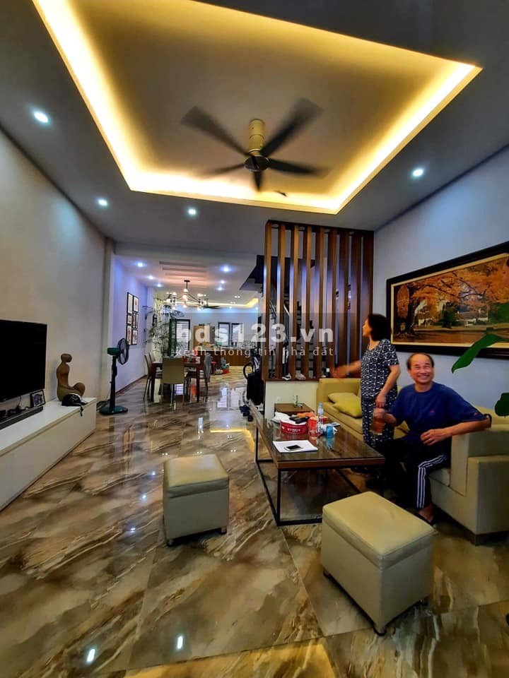Bán nhà khu phân lô cán bộ cấp cao hộ khẩu Ba Đình thoáng trước sau