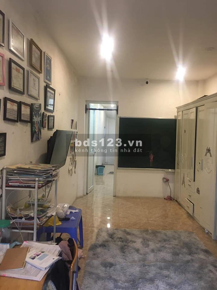 NHÀ MẶT PHỐ NGÃ TƯ THÁI HÀ TÂY SƠN, CHÙA BỘC, ĐĐ. KINH DOANH SIÊU KHỦNG, ĐANG CHO THUÊ 30/tháng