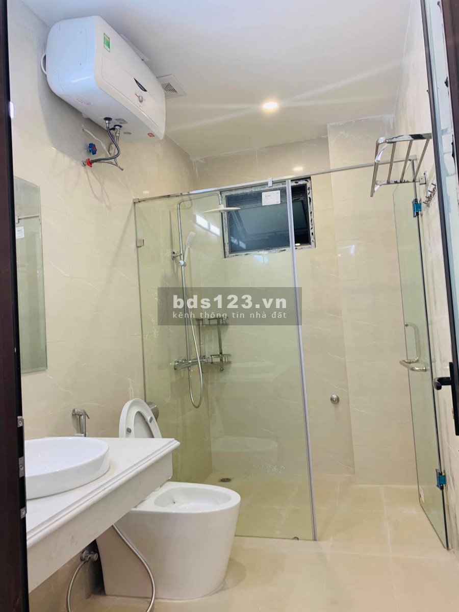 Bán nhà phố chùa bộc 40mx4t giá 3,6 tỷ lh 0985026769