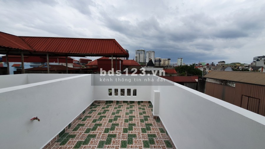 HƠN 1 TỶ NHÀ MỚI NGÕ RỘNG 5 TẦNG DT 25M2 HỘ KHẨU HAI BÀ