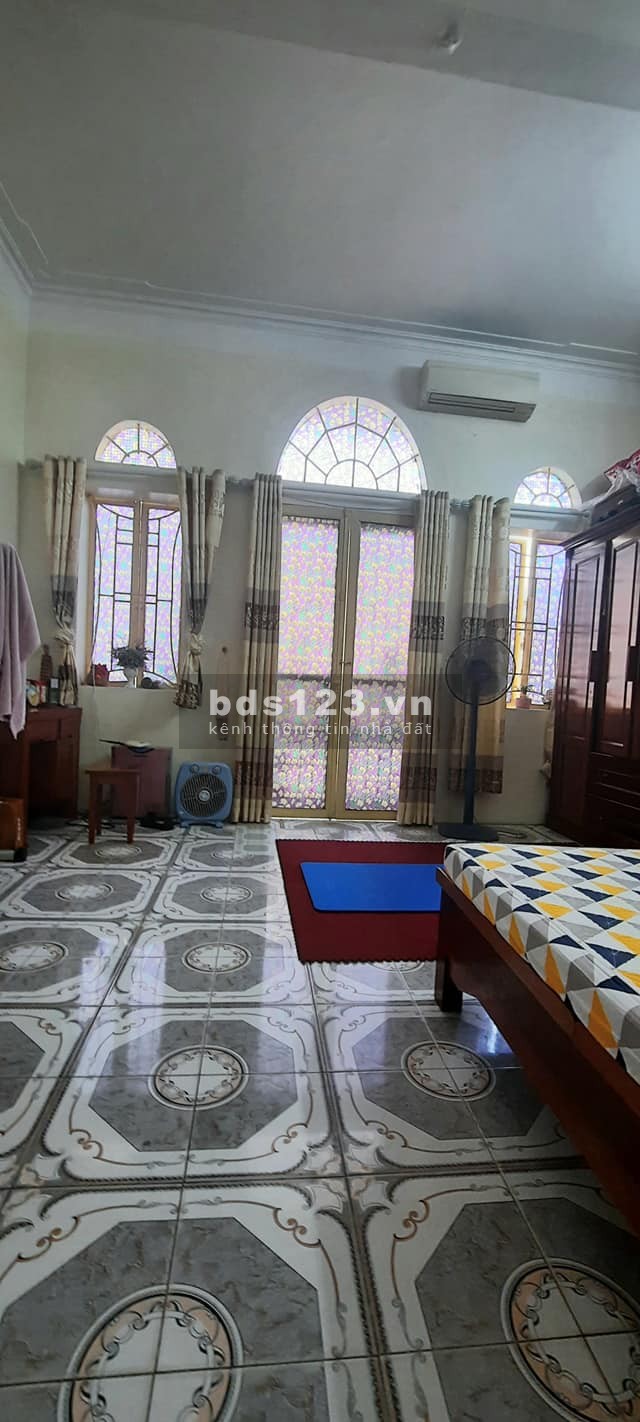 Hoàng Hoa Thám. Ba Đình MẶT NGÕ THÔNG Ô TÔ KINH DOANH 40m2 chỉ 5.8 tỷ