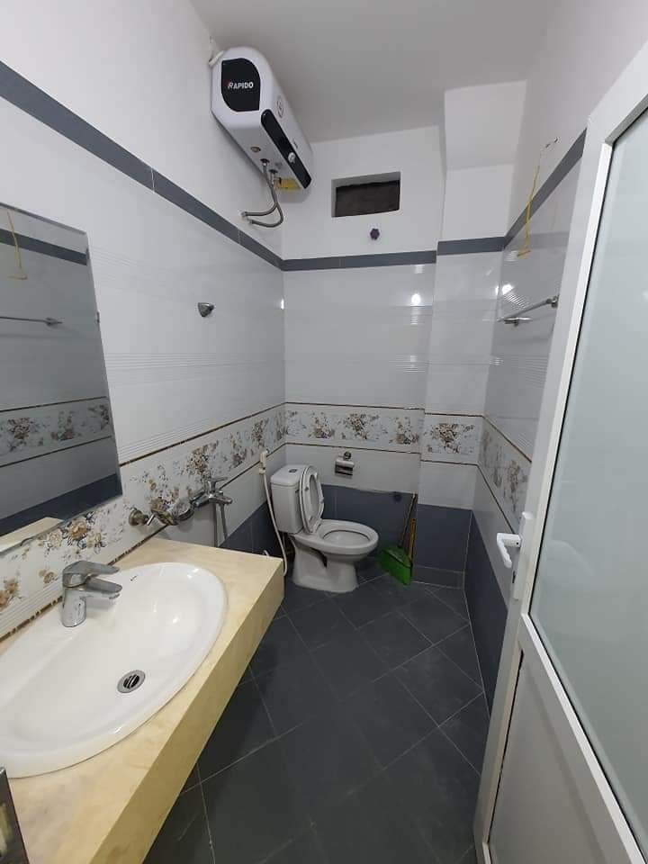NHÀ CHÙA BỘC TT ĐỐNG ĐA 40M*4 TẦNG GIÁ 5,45 TỶ MỚI KOONG KINH DOANH VP 40M RA OTO