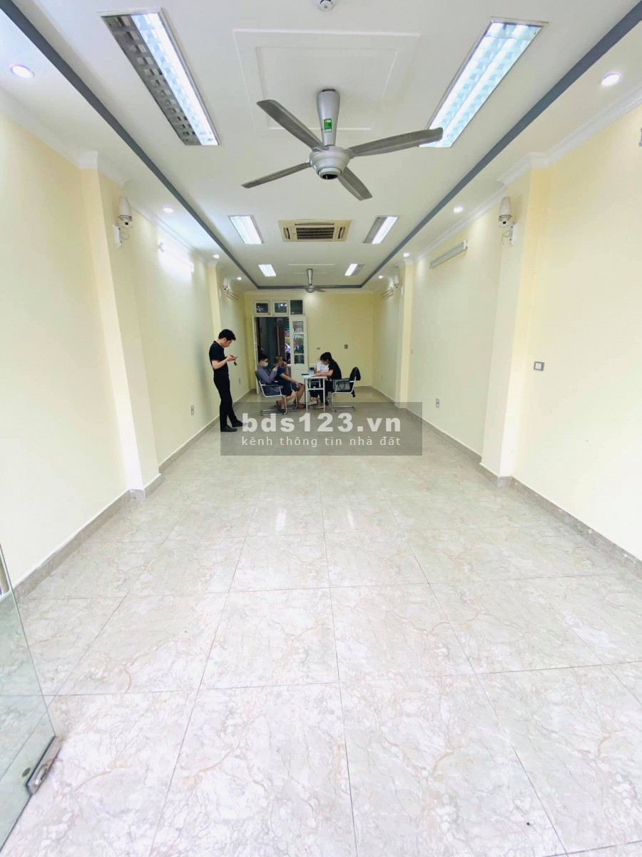 CC cho thuê sàn VP dt 35-200m2 tại 105 Nguyễn Xiển-Thanh xuân,Miễn phí ngay 01 năm phí Dịch Vụ
