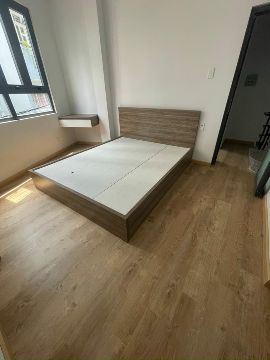 BÁN NHÀ 6.5 TỶ ĐƯỜNG HOÀNG HOA THÁM, 42 M2 QUẬN PHÚ NHUẬN