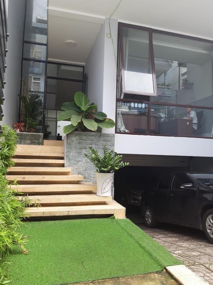 Bán tòa nhà Đường Lê Trọng Tấn Tân Phú 170m2, 4 tầng, ngang 7 bề thế. Giá chỉ 14tỷ5. 0337589819