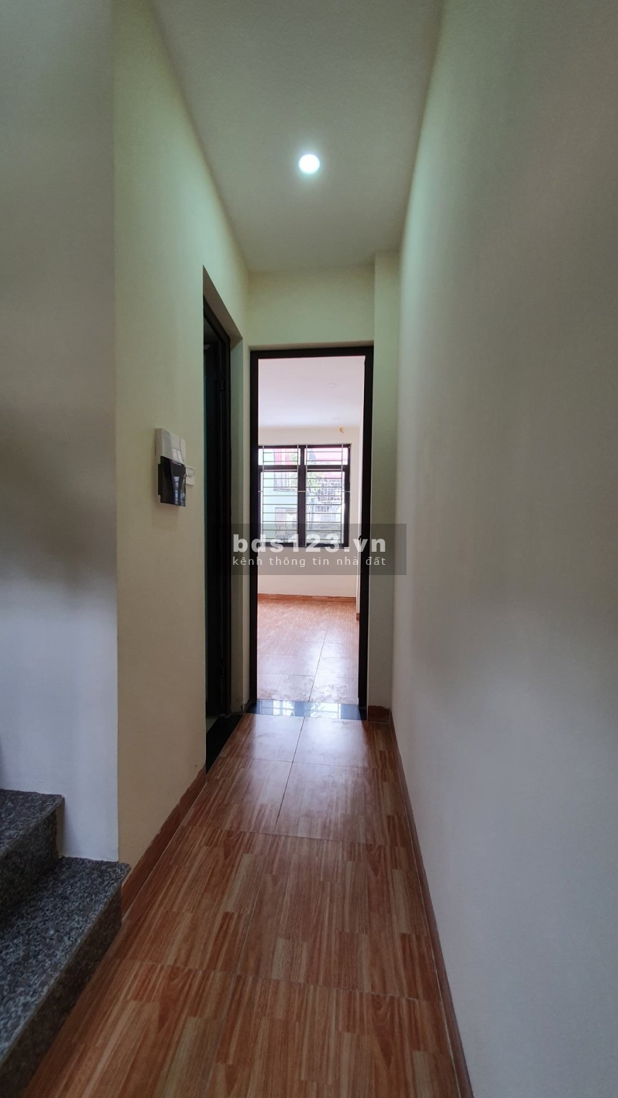 HƠN 1 TỶ NHÀ MỚI NGÕ RỘNG 5 TẦNG DT 25M2 HỘ KHẨU HAI BÀ