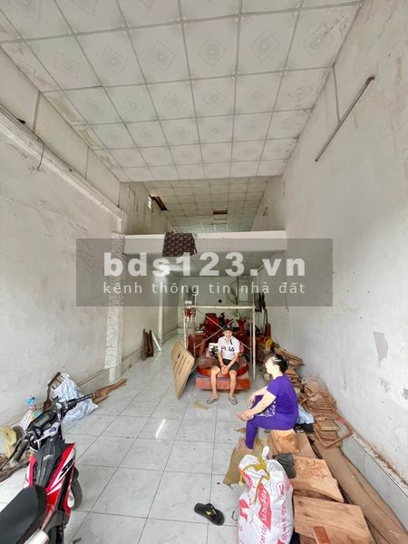 Cần bán gấp căn nhà mặt tiền đường quốc lộ 1 A, TP Biên Hòa, Đồng Nai