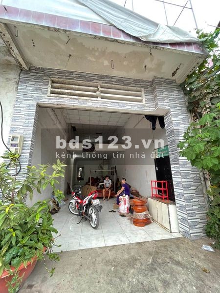 Cần bán gấp căn nhà mặt tiền đường quốc lộ 1 A, TP Biên Hòa, Đồng Nai