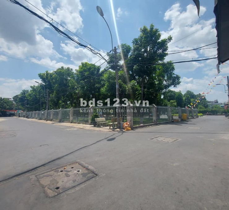 Bán nhà mới Ở Ngay HXH Lê Văn Thọ, P.8, GV 51m2(3.5x14.5) 4,6 tỷ TL