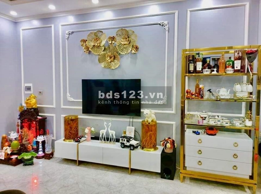 Bán nhà Bồ Đề Long Biên 51m2*4T Lô góc Ngõ thông Nhà đẹp Ở Ngay giá 4.05 tỷ