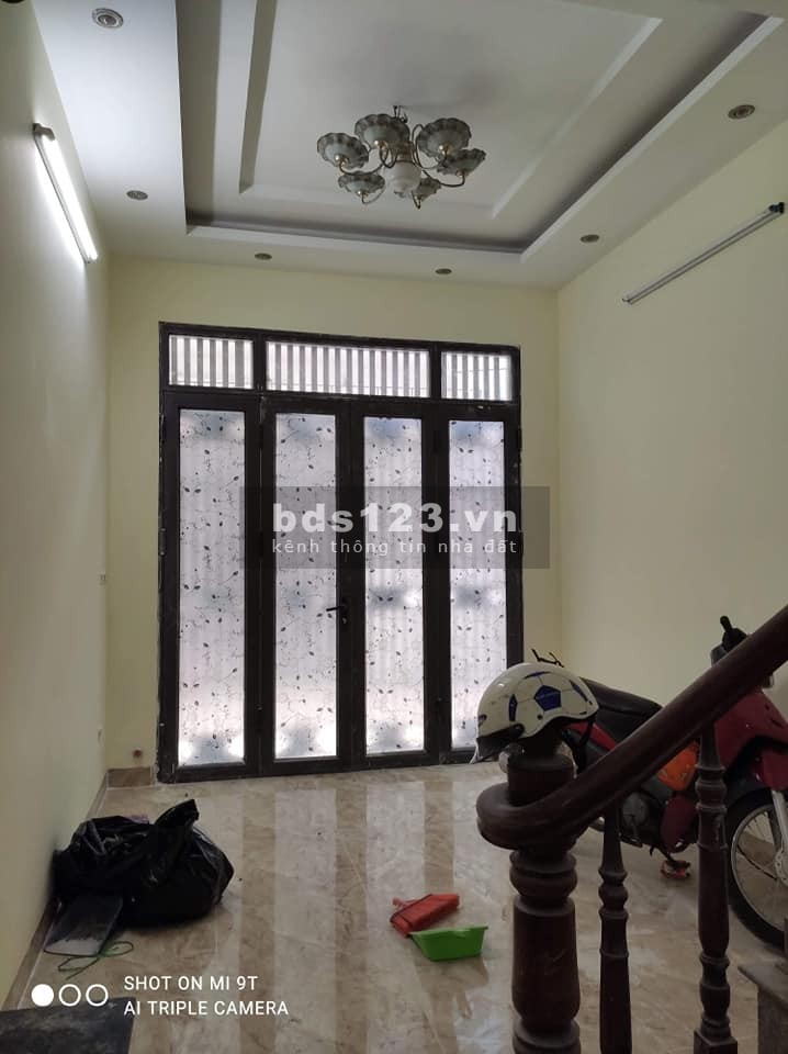 Bán nhà Nam dư ngõ thông ô tô tránh đỗ cách 10 m