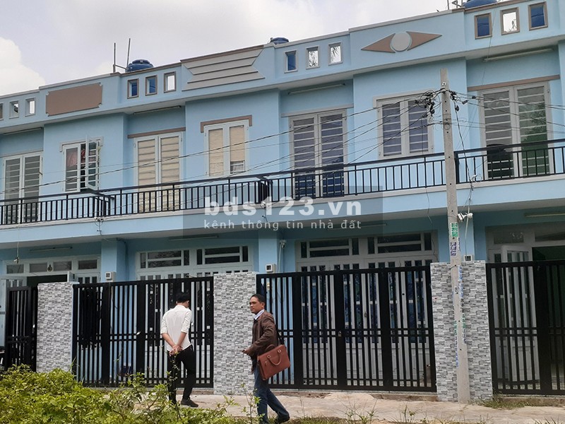 SỞ HỮU NGAY CĂN NHÀ PHỐ ĐẲNG CẤP THẬT DỄ DÀNG. CHỈ 650 TRIỆU. MỨC GIÁ VÔ CÙNG HẤP DẪN.