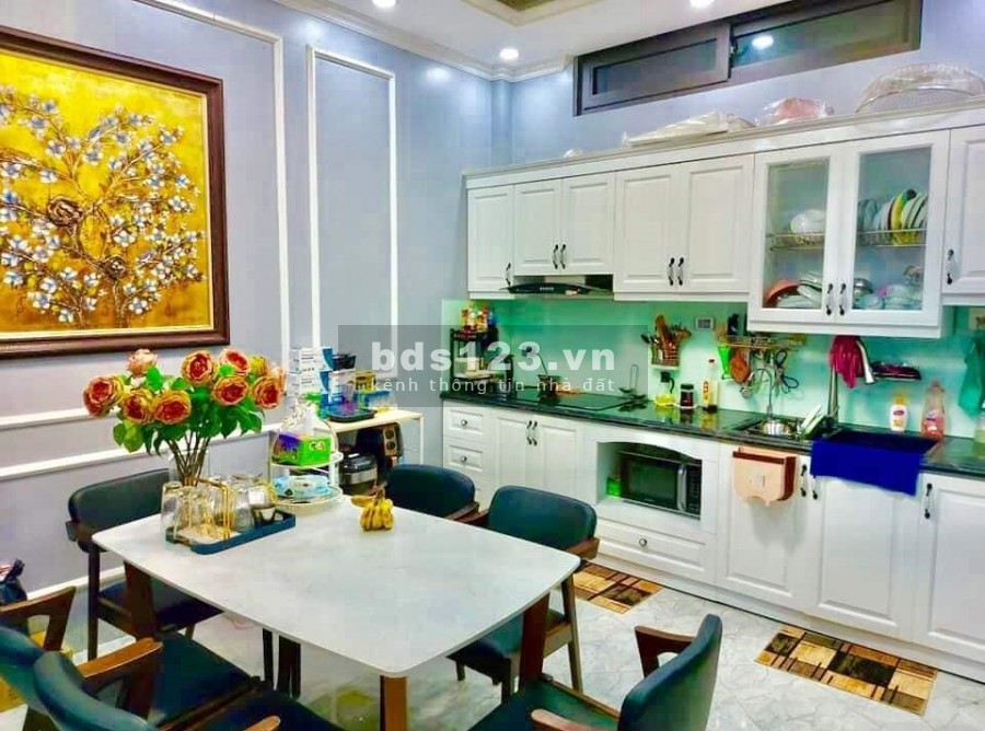 Bán nhà Bồ Đề Long Biên 51m2*4T Lô góc Ngõ thông Nhà đẹp Ở Ngay giá 4.05 tỷ
