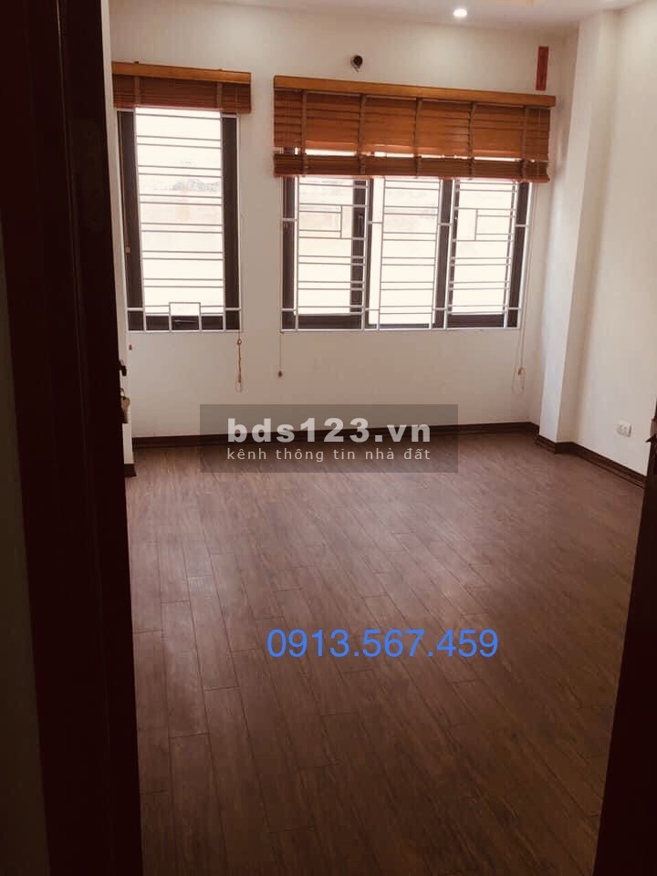 Nguyễn Sơn Nhà đẹp Khu VIP T/cục Hàng Không Nội thất 100% gỗ Lim, giá 3.75 tỷ
