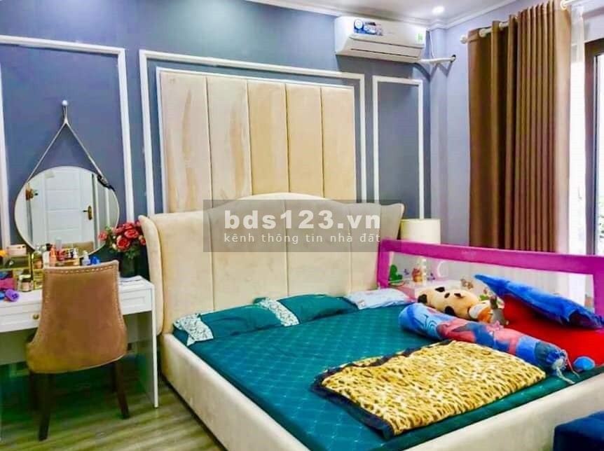 Bán nhà Bồ Đề Long Biên 51m2*4T Lô góc Ngõ thông Nhà đẹp Ở Ngay giá 4.05 tỷ