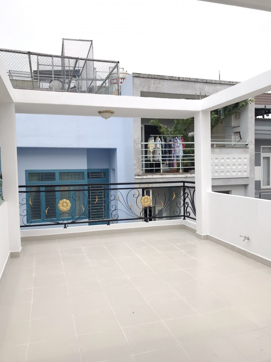 Nhà mới nội thất cao cấp hẻm 139 Dạ Nam P3Q8