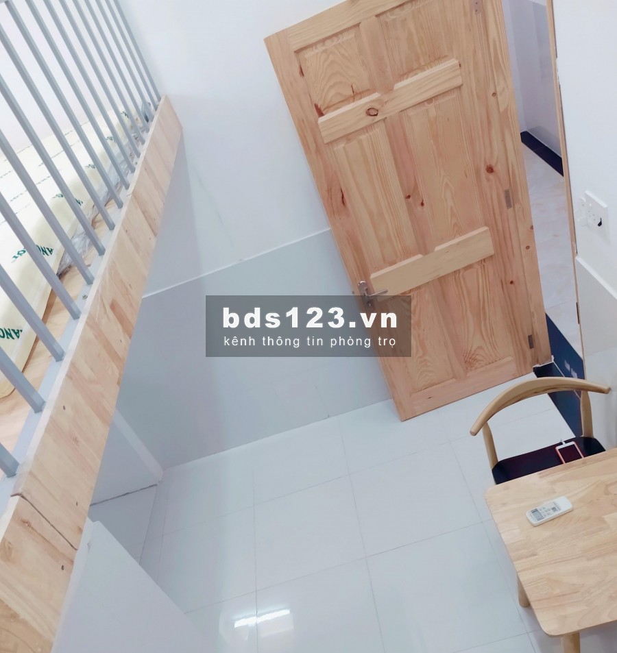 CHDV Phòng có gác cao 1m7 - full nội thất gần cầu Hậu Giang Q6