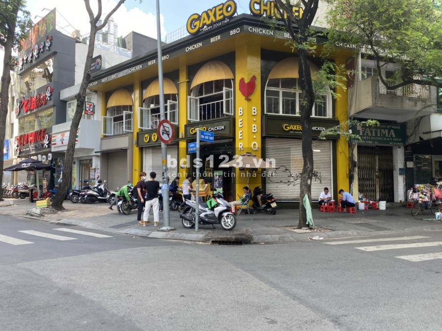 Căn góc 2 Mt Hồ Tùng Mậu (15x6m) KD tự do: cafe, nhà hàng, bar