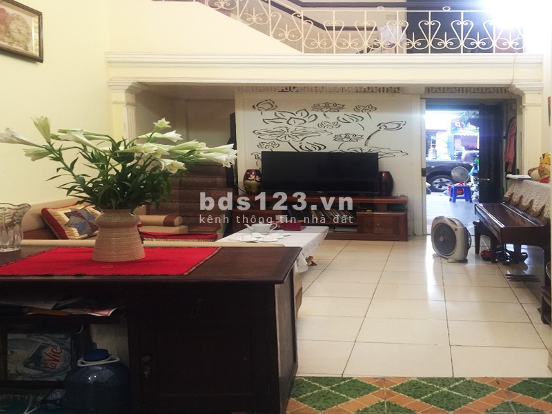 MẶT PHỐ HOÀNG HOA THÁM, VỈA HÈ, 80M, MẶT TIỀN 6M, 4 TẦNG, 11.5 TỶ