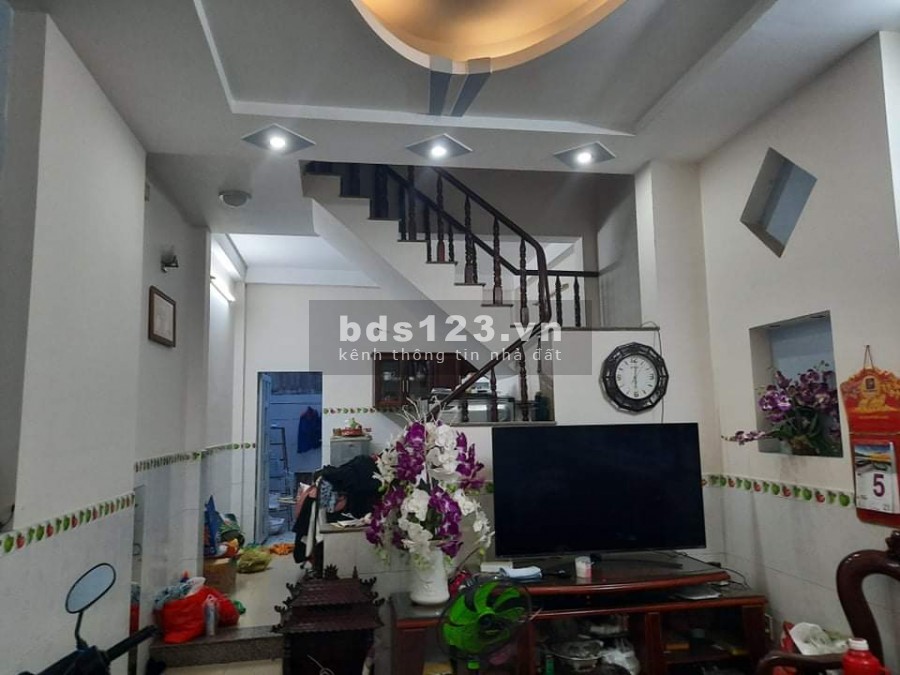 Ông chú ruột cần bán gấp nhà hẻm 5m Phan Đăng Giảng, Bình Tân dt 4X16M, giá 4 tỷ 5
